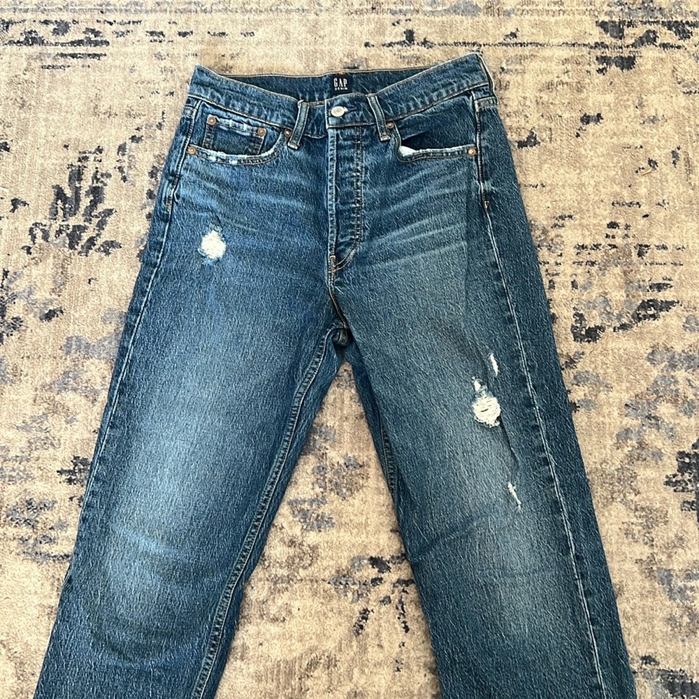 Gap denim cheeky straight leg jean